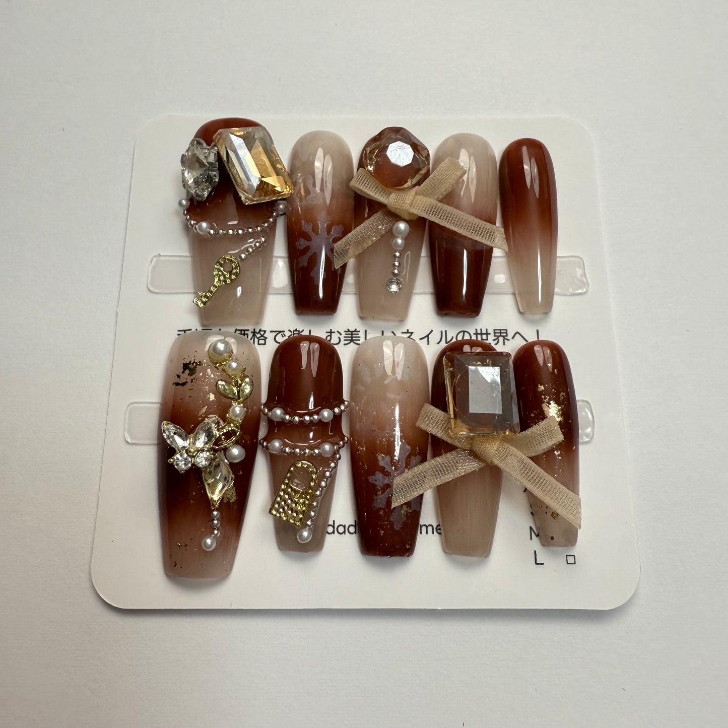 DAsena MAGIC PRESS NAIL TIPS DB-2453-B10,11
